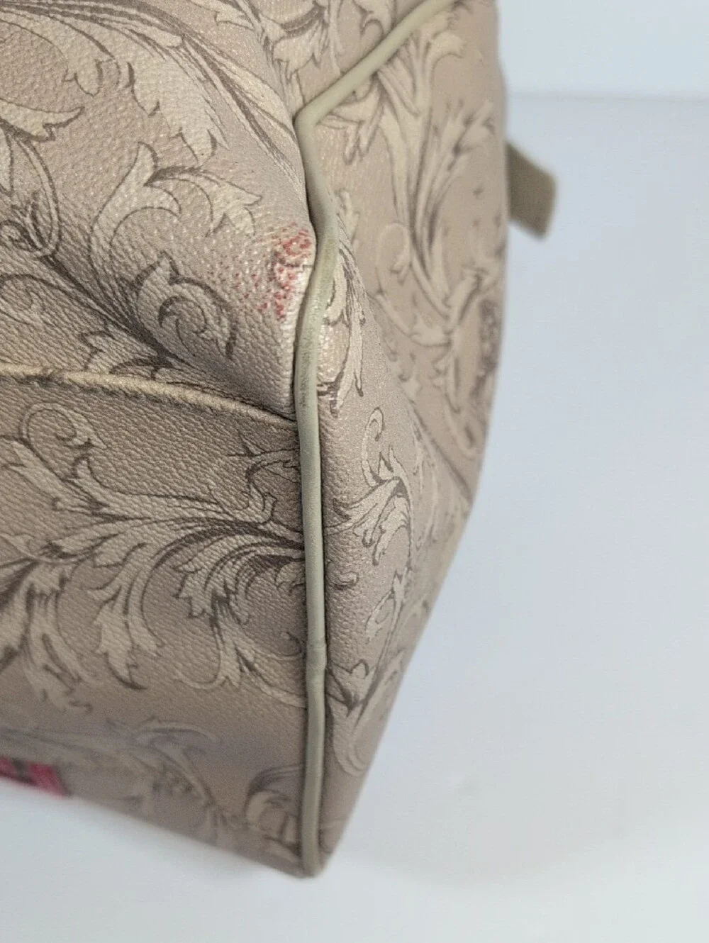 Versace Vintage Brocco Beige/Red Leather Boston Bag